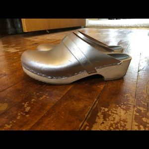 Swedish Hasbeens Silver Swedish Husband Clog